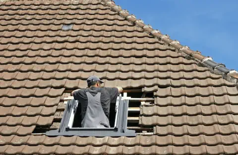 Pose de velux - Saint-Pierre-la-Palud